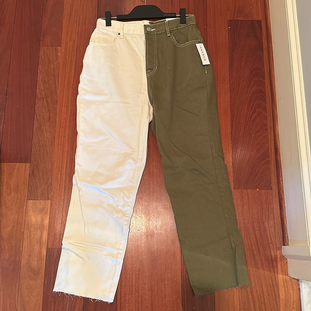 Green and White High Rise Straight Jeans